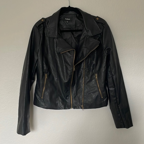 Jackets & Blazers - Aakaa Leather Jacket